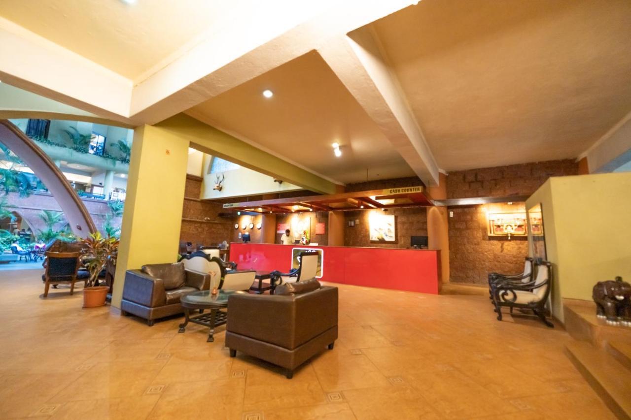 Neelams The Grand Hotel Calangute Bagian luar foto