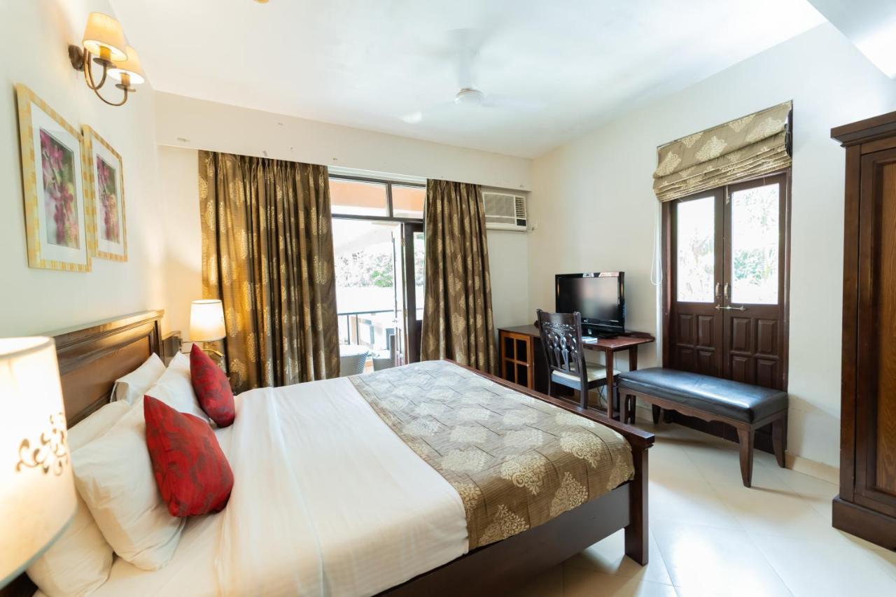 Neelams The Grand Hotel Calangute Bagian luar foto